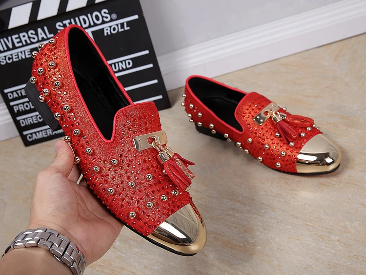 Camurça Masculino Franja Festa Homens Homem Cristal Mocassins Couro De Metal Moda Rebites Sexo Casamento Sapatos Ouro Dedo Para Genuíno Do Pé Dos Vermelho RU6xwfU