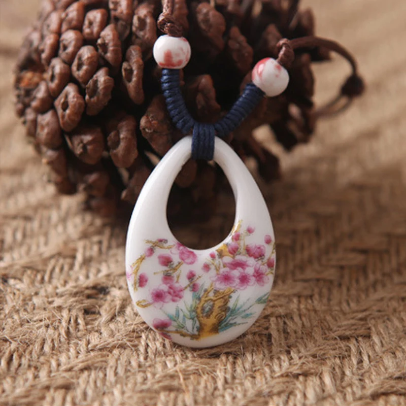 1Pcs Retro Ceramic Handmade Necklace New Creative Ceramic Pendant Hot