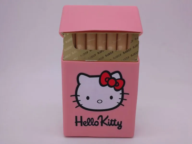 Портсигар для сигарет с хеллоу китти. Пачка сигарет с хеллоу китти. Портсигар с хеллоу китти. Портсигар хэллоу китти. Сигареты хеллоу китти.