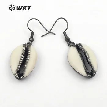 

WT-E461 Wholesale Beautiful Special Design Custom Natural Cowrie Shell Earring with Elegant Drop Earrings For women Jewelry