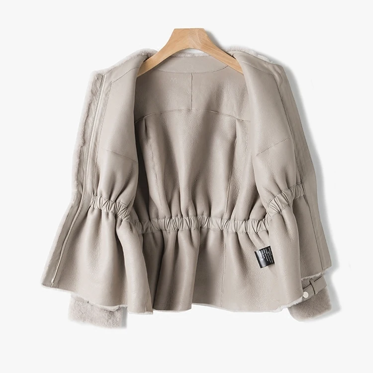 Ptslan 2018 Real fur coat women winter sheep shearing fur coat natural fur collar thick warm fur jacket free shipping P4363