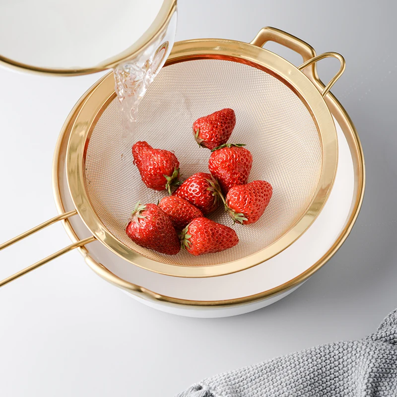 

Practical Stainless Steel Fine Mesh Oil Strainer Gold Flour Sifter Sieve Colanders Flour Mesh Filter Kitchen Cooking Tools 1pc