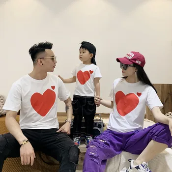 

Summer Family Look Red Heart Pattern Short Sleeve T-Shirt Family Matching Outfits Dad Mom Daughte Son Cotton Clothes TShirt Tops