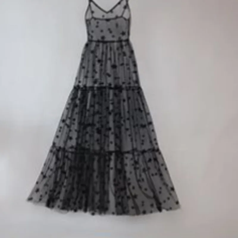 2019 New Arrival Spaghetti Straps Tulle Long Women Dresses Fashion Bling Bling See Through Dress Sexy Fashion Hot