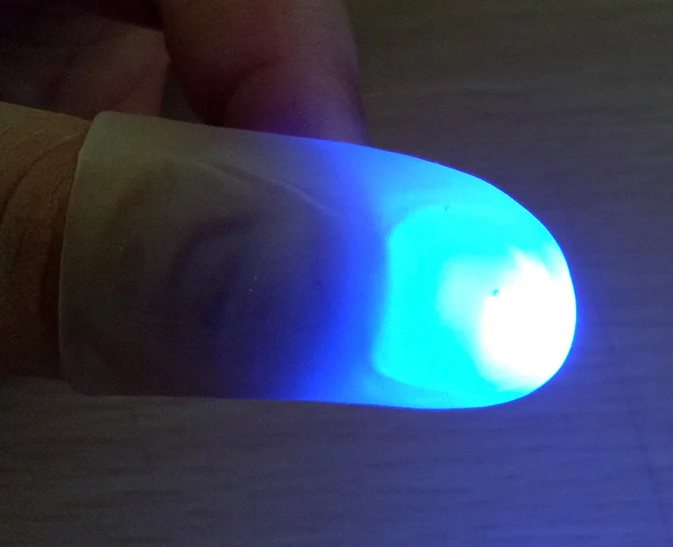 

Funny LED Light Dancing Finger Magic Trick Props Kids Amazing Glow Thumb Light Street Magic for Magicians Beginner