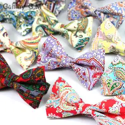 Cashew flower put on sale exclusively at men bow ties in Europe and spot double tie the wedding party fashion gentleman bow tie