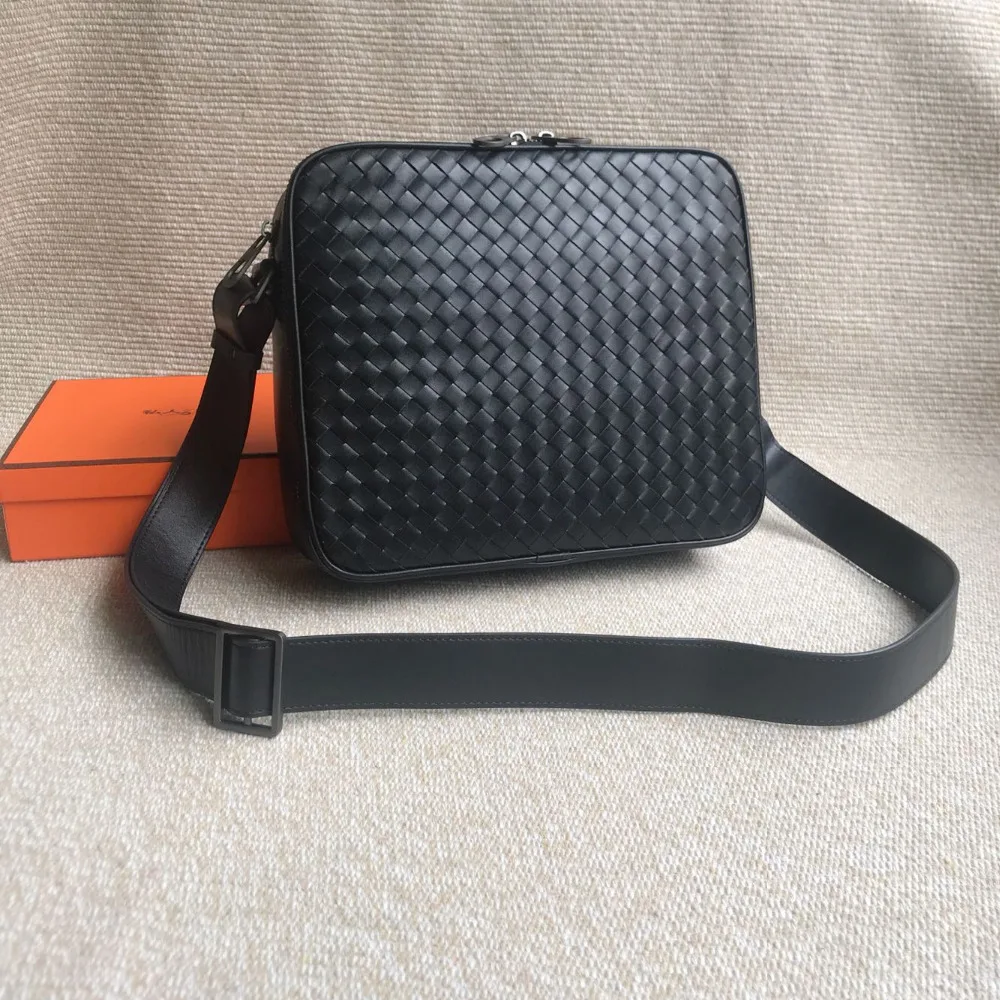 Brand Genuine Leather woven Men Shoulder bag fashion style Messenger Bags Cow Leather High Quality male man Crossbody bags цена Brand Genuine Leather woven Men Shoulder bag fashion style Messenger Bags Cow Leather High Quality male man Crossbody bags цены онлайн