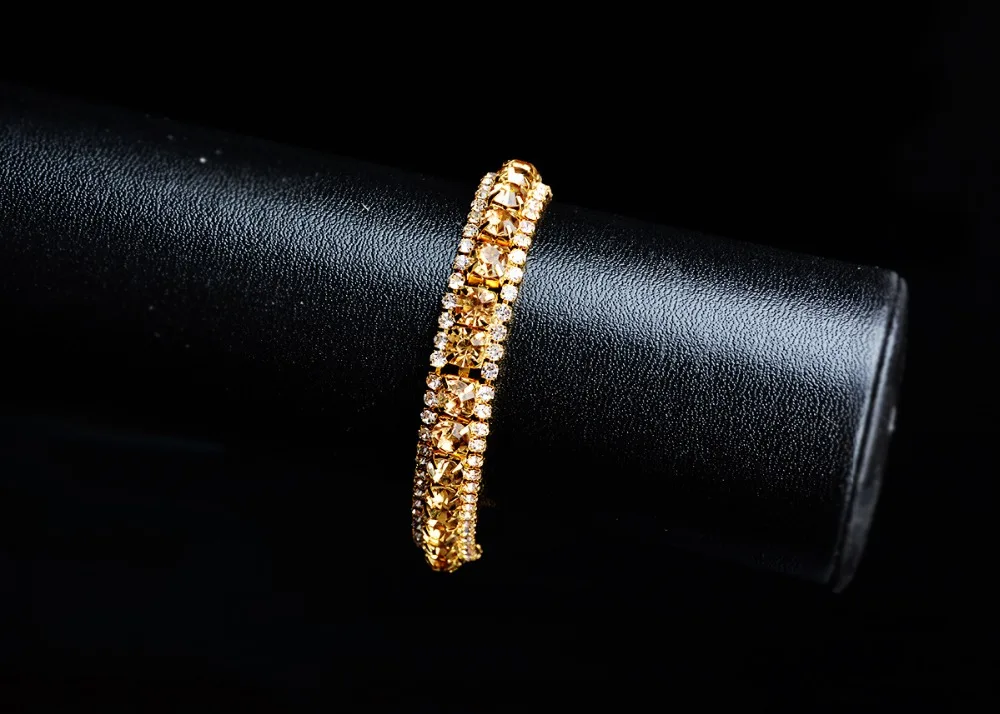 Роскошные золотые браслеты для ношения поверх рукава и браслеты Лидирующий бренд CZ камни со стразами пряжкой подвеска любовь браслет для Для женщин ювелирные изделия