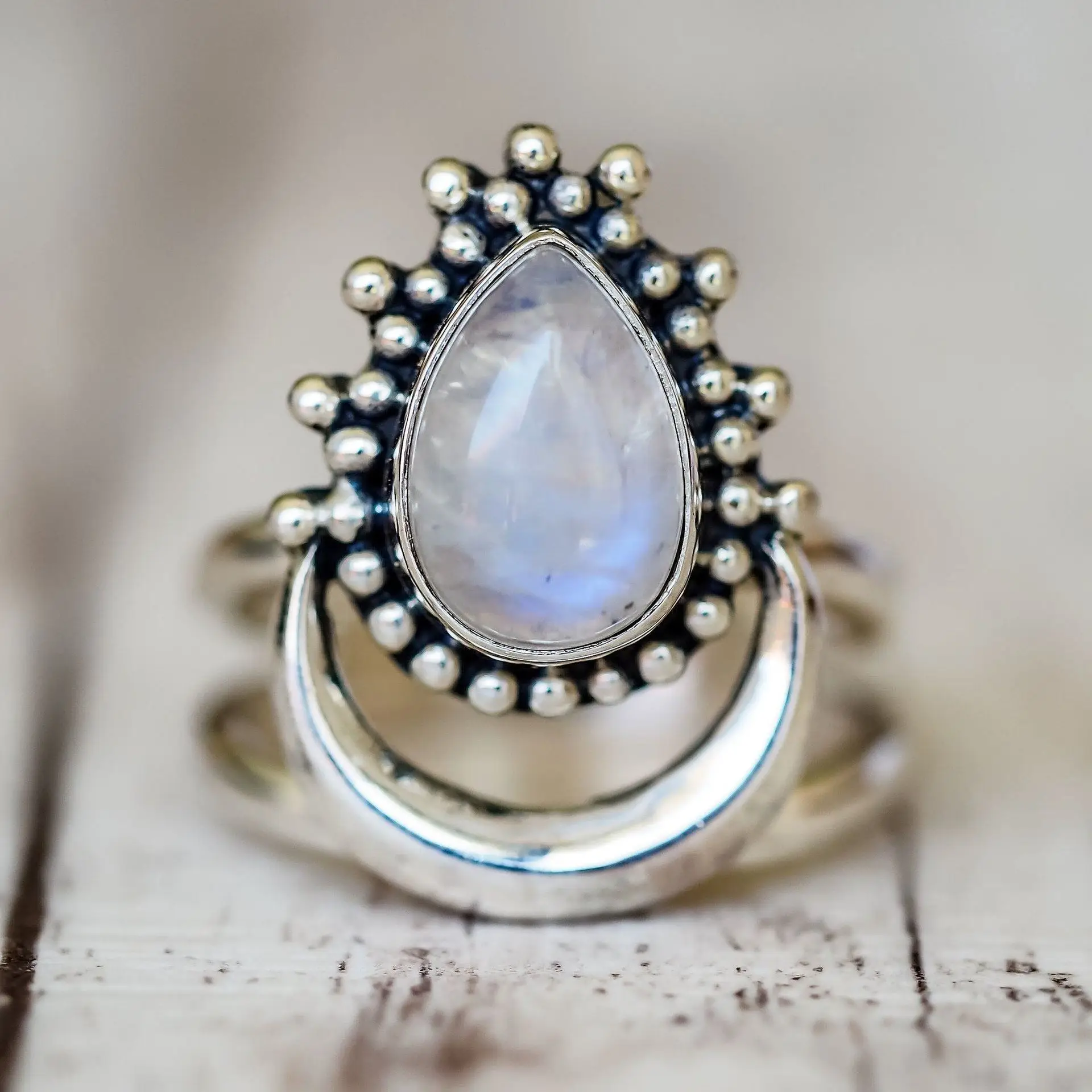 Half_Moon_Moonstone_Ring_Bohem