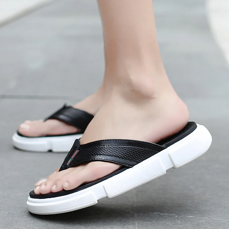

New Trend Flip Flops for Men Soft Sole Comfortable Slippers Man White Slide Flip Flops Men Fashion Leather Mens House Slippers