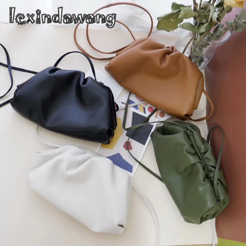 

B V Purse Clutches OL Lady Hand Bag Leather Cloud Simple dumplings clip bag Retro Pleated Cowhide Women's Crossbody Cross bag