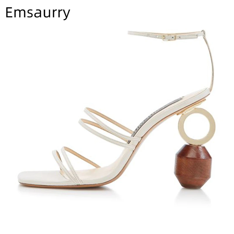 

Asymmetrical Building Block Heel Sandalias Mujer 2019 Cross Narrow Band Cover Heel Strange High Heel Summer Shoes Woman