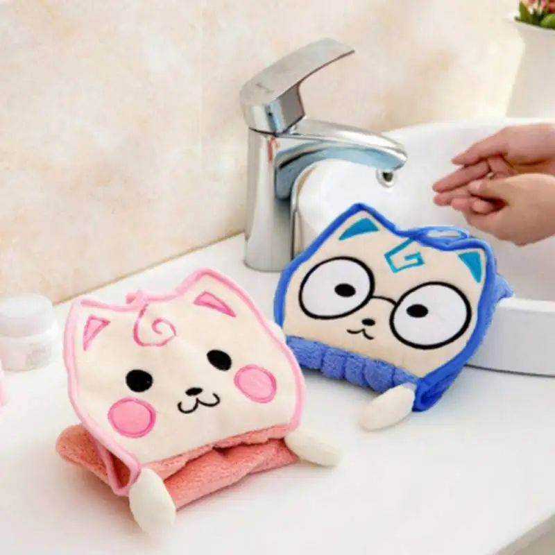 Cute Cartoon Hanging Hand Towels Kitchen Cleaning Towel Bathroom Soft Plush Dishcloths Home Wipe Towel Cotton Dish Cloth Cute Cartoon Hanging Hand Towels Kitchen Cleaning Towel Bathroom Soft Plush Dishcloths Home Wipe Towel Cotton Dish Cloth