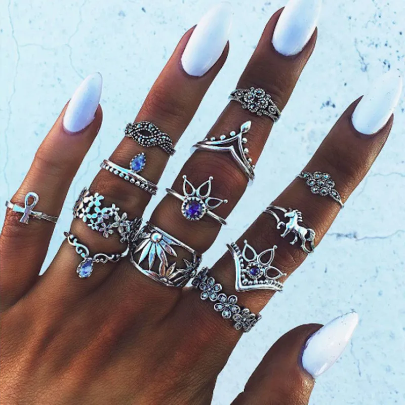 

ZORCVENS 13pcs/set Vintage Knuckle Rings for Women Boho Geometric Flower Crystal Ring Set Bohemian Midi Finger Jewelry