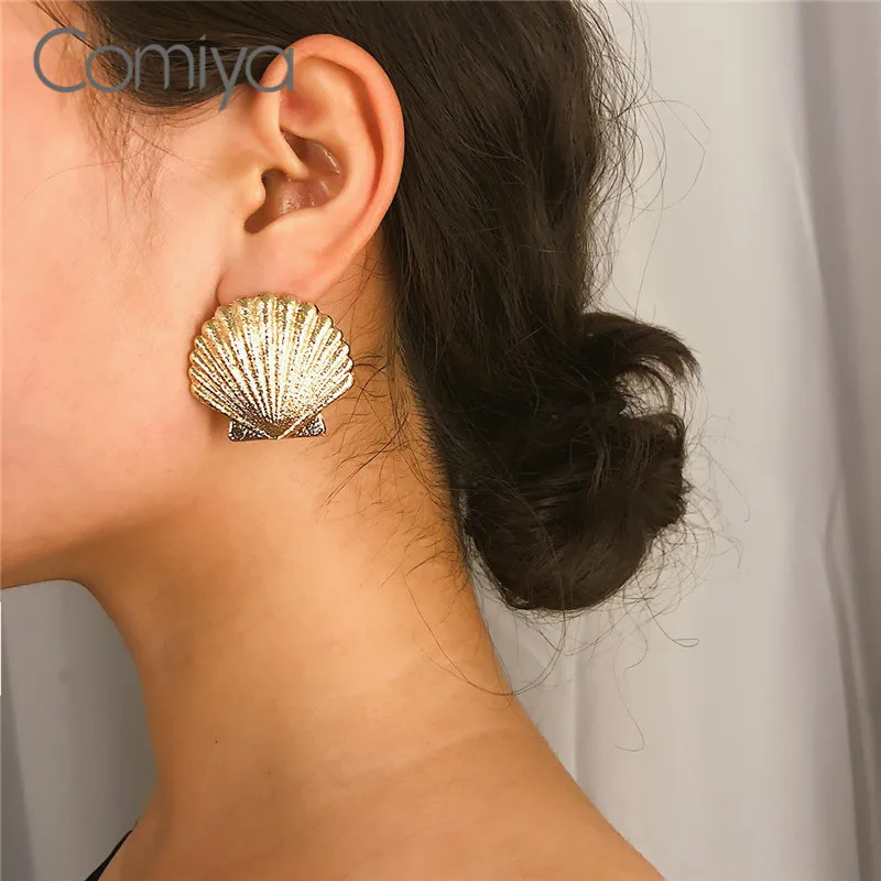 

Comiya Big Stud Earrings Shell Zinc Alloy Statement Accessories Gold Silver Color Bohemian Jewelry Indian Boho Earring For Wome