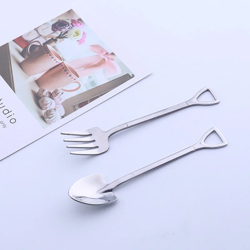 

100pcs Stainless Steel Spoons Fork Spade Shovel Tableware Home Gift Lovely Spoons Long Handle Flatware Tableware Gift LX0001