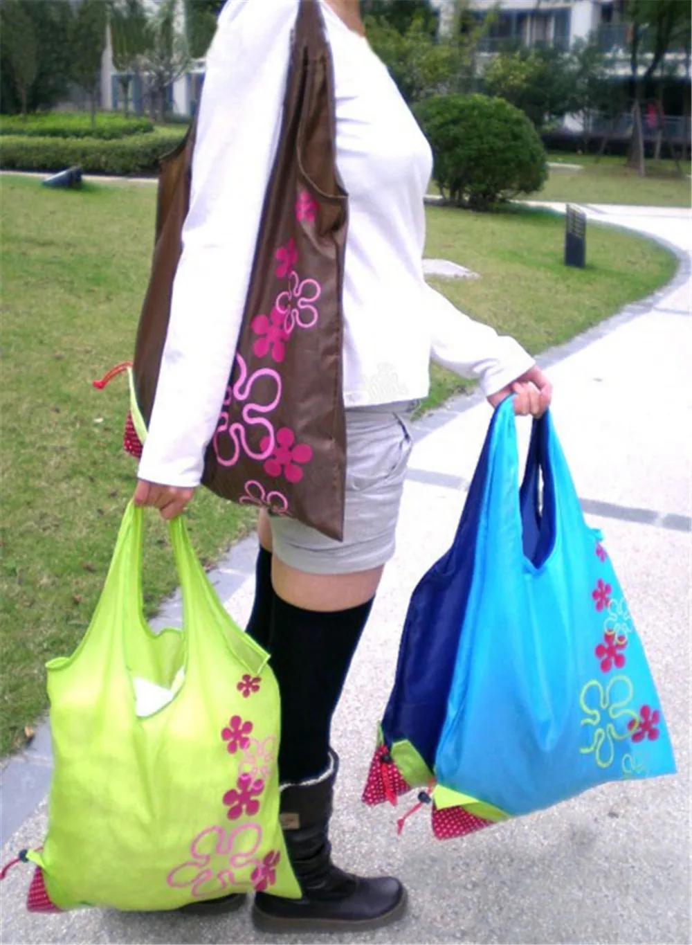 

1pc Hot Sale Nylon Folding Reusable Eco Grocery Tote Shopper Strawberry Storage Handbag Shopping Good Helper CX673841