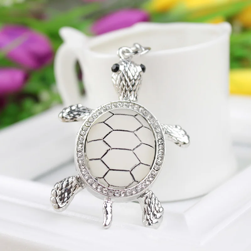 

Keychains for Bags Lovers Gift Beautiful Rhinestone Tortoise Keychains Keyring Turtle Metal Crystal Key Ring Chains