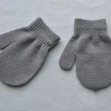 Зимние милые детские красные серые варежки, перчатки для мальчиков и девочек, однотонные теплые перчатки аксессуары, 7 цветов