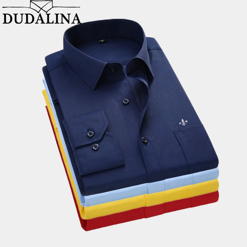 Prix Dudalina 2019 hommes chemise de grande taille couleur poche à manches longues classique hommes chemises chemise d affaires formelle homme broderie Logo