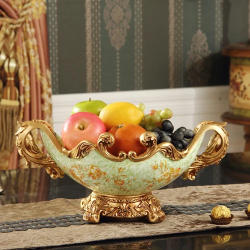 

The palace of European pastoral painted fruit plate decoration retro fashion home decoration luxury housewarming gift