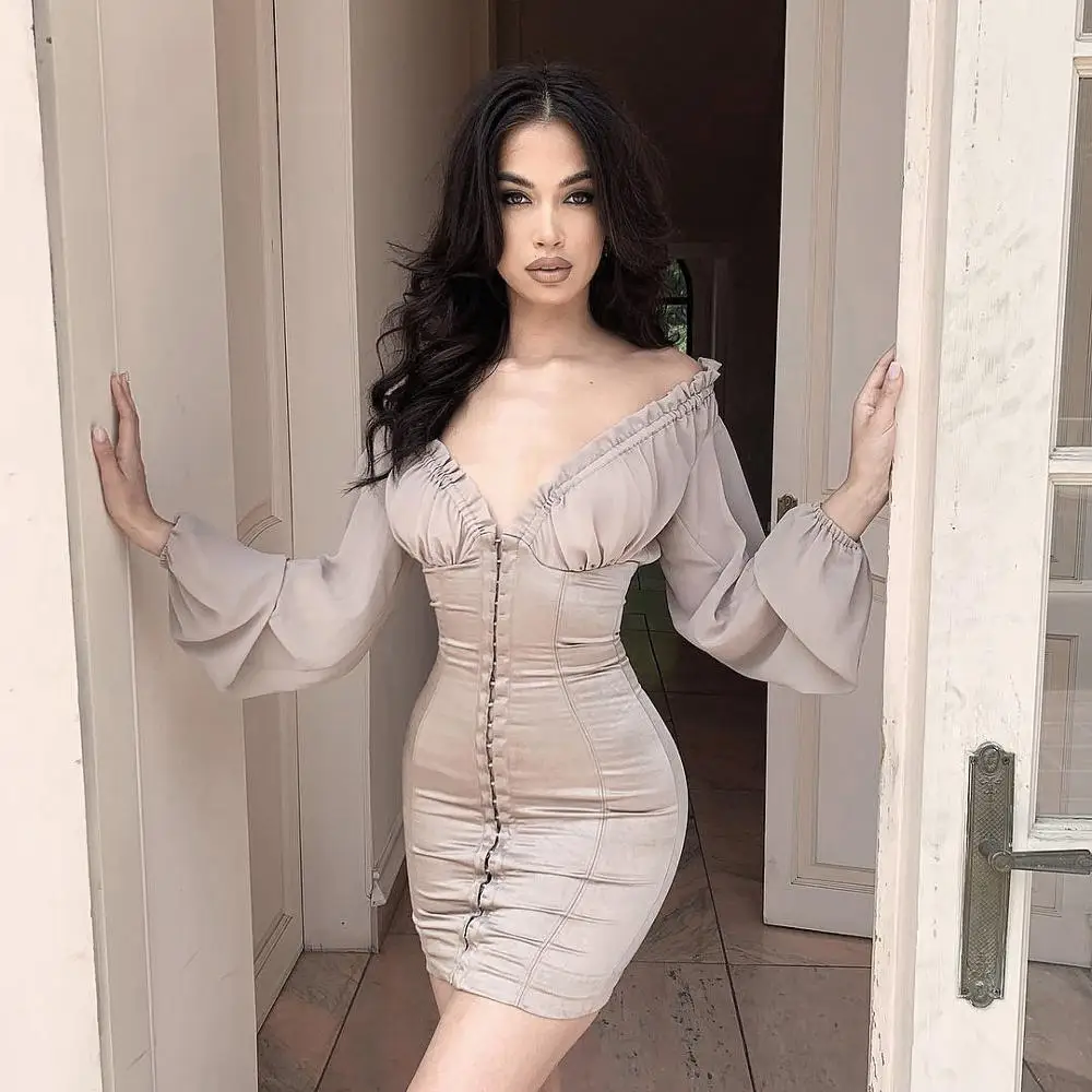 

2019 new Europe and the United States nightclub women's sexy deep V-neck button lantern long sleeved semi sheer wom Dress + suit