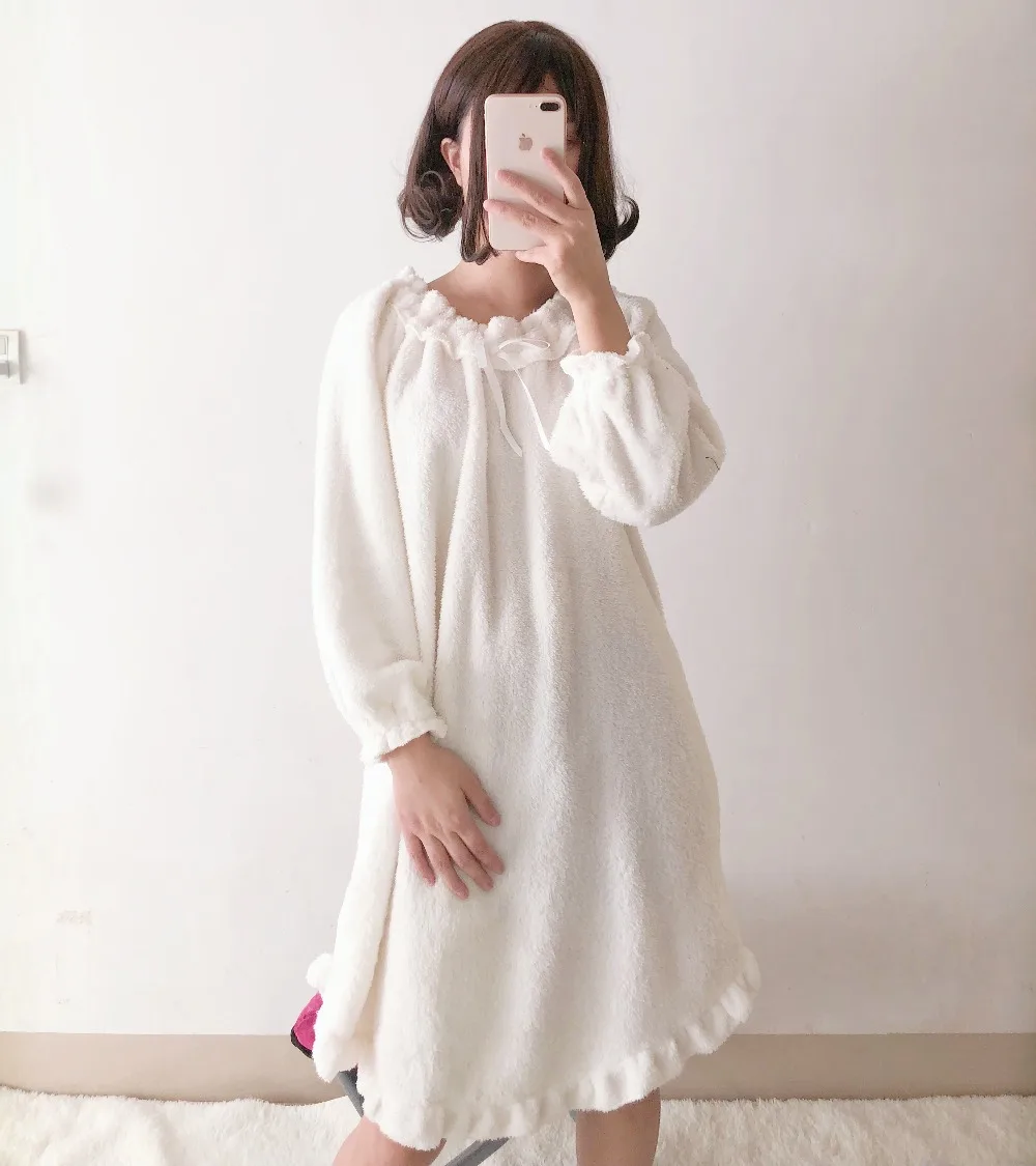 Японская ночная рубашка "Принцесса" женская зимняя Милая осенне-зимняя плюшевая ночная рубашка с длинным рукавом