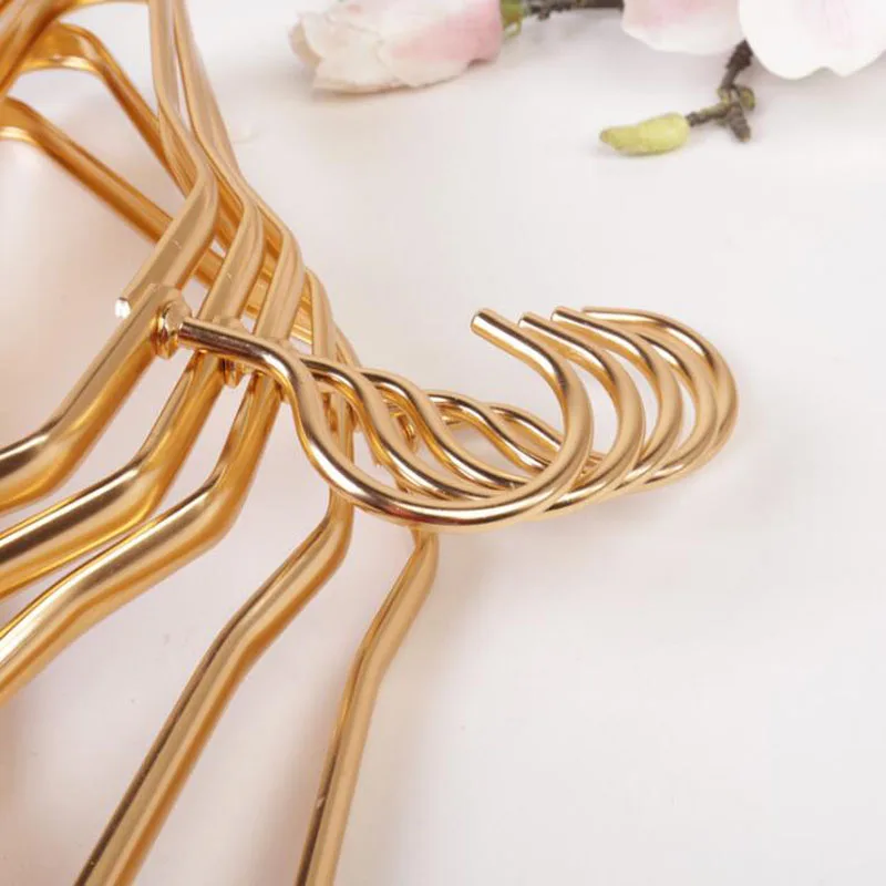 50pcs-Fancy-Golden-Silver-Aluminum-Metal-Clothes-Shirts-Dress-Hanger-Luxury-Anti-rust-Waterproof-Kids-Baby (3)