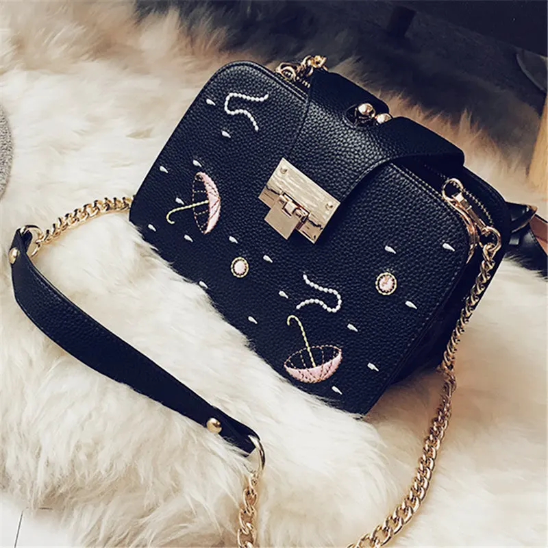 

ladies chain shoulder bag cartoon embroidery bag fashion girl Crossbody Bag cute clip clutch purse women designer channel bolsas