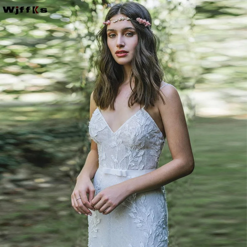 WJFFKS 2019 brida strap diamond neckline full embellishment elegant fit and flare sheath wedding dress backless sweep train|Свадебные