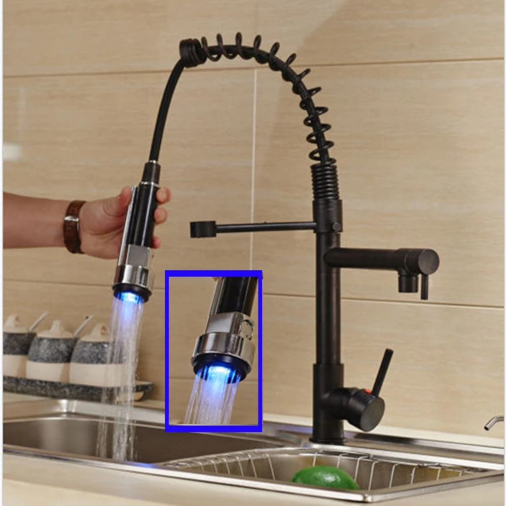 LED Swivel Spout Kitchen Mixer Tap Pull Down Sprayer Sink Faucet Oil Rubbed Bronze