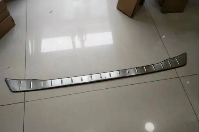 

ACCESSORIES FIT FOR Toyota C-HR CHR 2017 2018 REAR BUMPER PROTECTOR STEP PANEL BOOT COVER SILL PLATE TRUNK TRIM