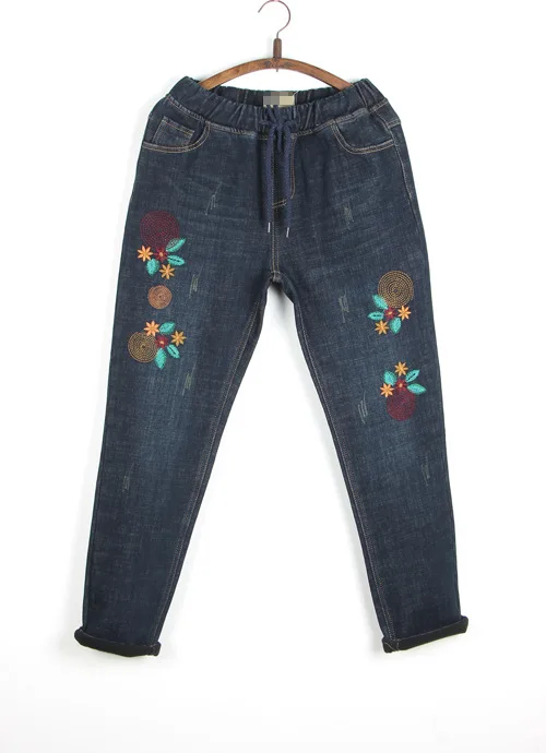 

Art Retro Sen Female Plus Thick Velvet Embroidered Waist Elastic Bandwidth Loose Casual Denim Trousers Winter