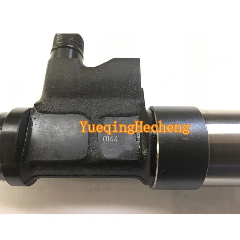 

Fuel Injector 0144 02C0779 1602 For Denso For Isuzu 7.8 Liter Engine