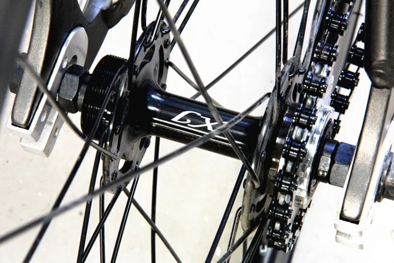 Cheap Fixed Gear Bike Track Bike frame with Magnesium Alloy WHEEL 50mm RIM road bicycle single speed Urban bike 5 Cheap Fixed Gear Bike Track Bike frame with Magnesium Alloy WHEEL 50mm RIM road bicycle single speed Urban bike 5