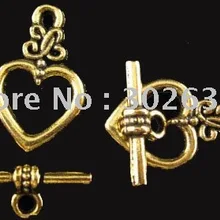 60 комплектов старину Золотое сердце Переключить застежками a1526g
