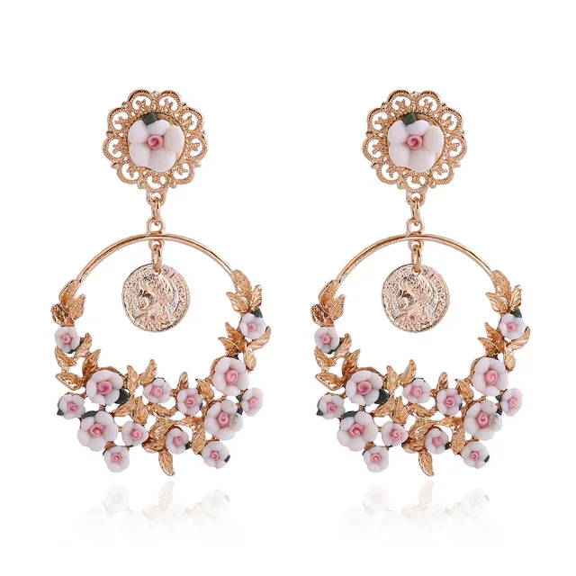 Les Nereides Bohemian Catwalk Models Baroque Palace Beauty Head Les Nereides Bohemian Catwalk Models Baroque Palace Beauty Head Pierced Flower Earrings For Women Jewelry Factory