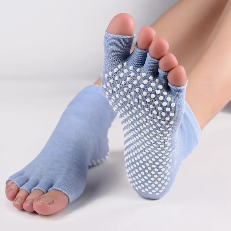Женские носки для йоги, Короткие Пять пальцев, профессиональный Противоскользящий Носок, Женская вентиляция, Пилатес, лодыжки, прочные, открытые носки, SCL563