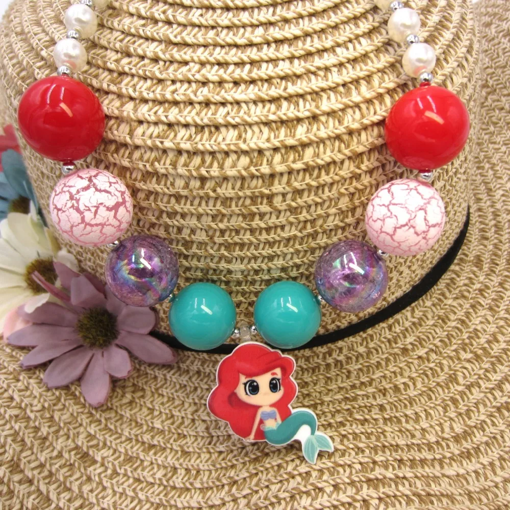 

2018 New Arrival Acrylic Cartoon Little Mermaid Charm Pendant Necklace For Kids Girls Gifts 8mm Pearl Chunky Bubblegum Necklaces