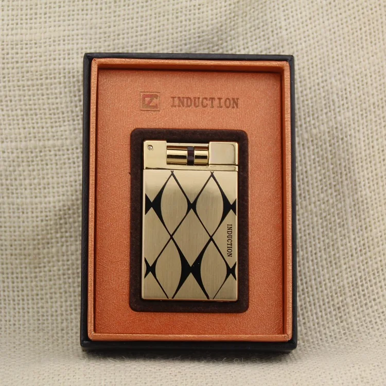 3195497163_905204476