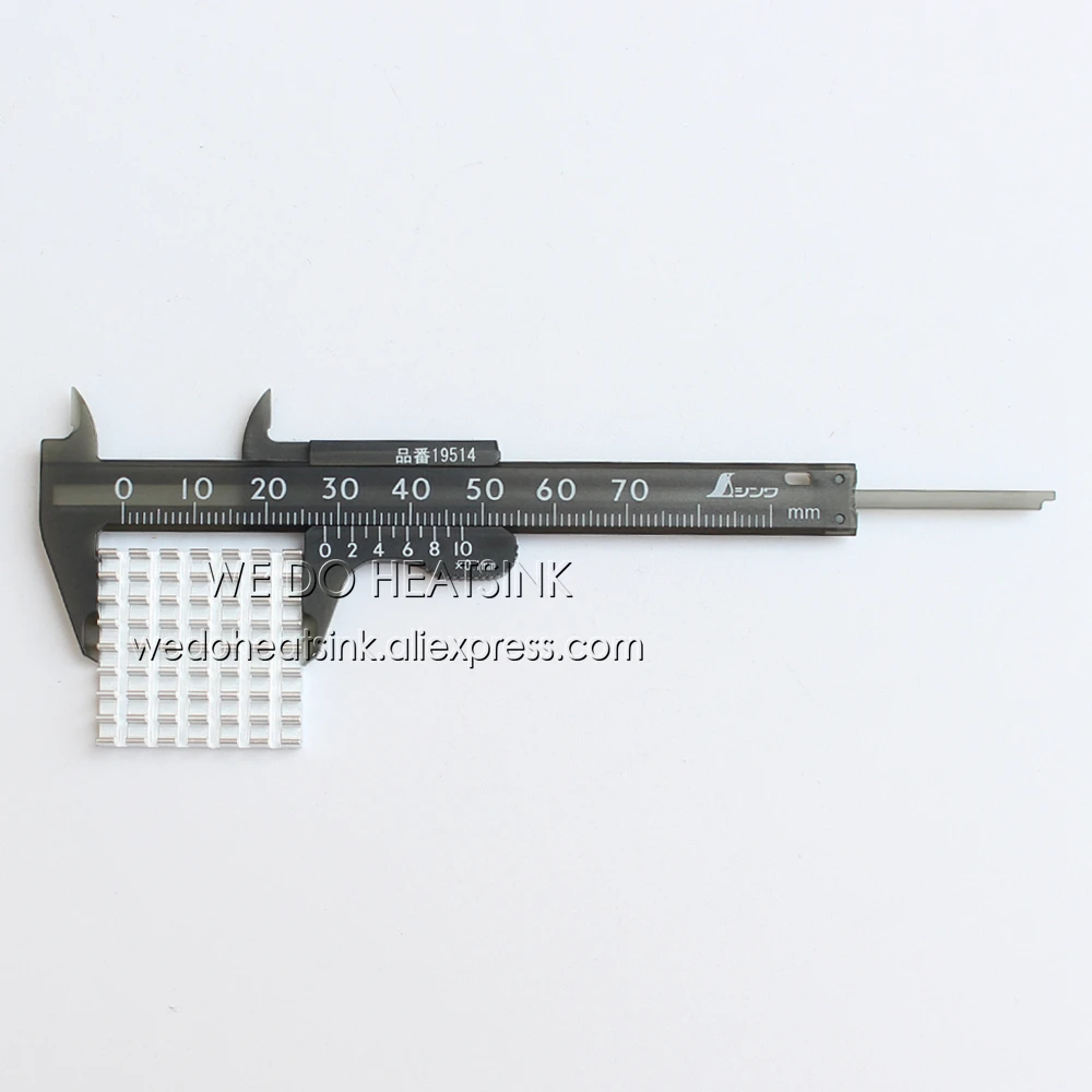Nós Fazemos o Dissipador de Calor 100 Peças 28x28x6 mm Prata Entalhado Alumínio Refrigerador do Dissipador de Calor para ic Cpu Amd com Almofadas Termicamente da Fita - Imagem 5