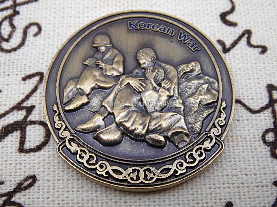 THE FORGOTTEN WAR KOREAN WAR 38TH PARALLEL CHALLENGE COIN (1).jpg
