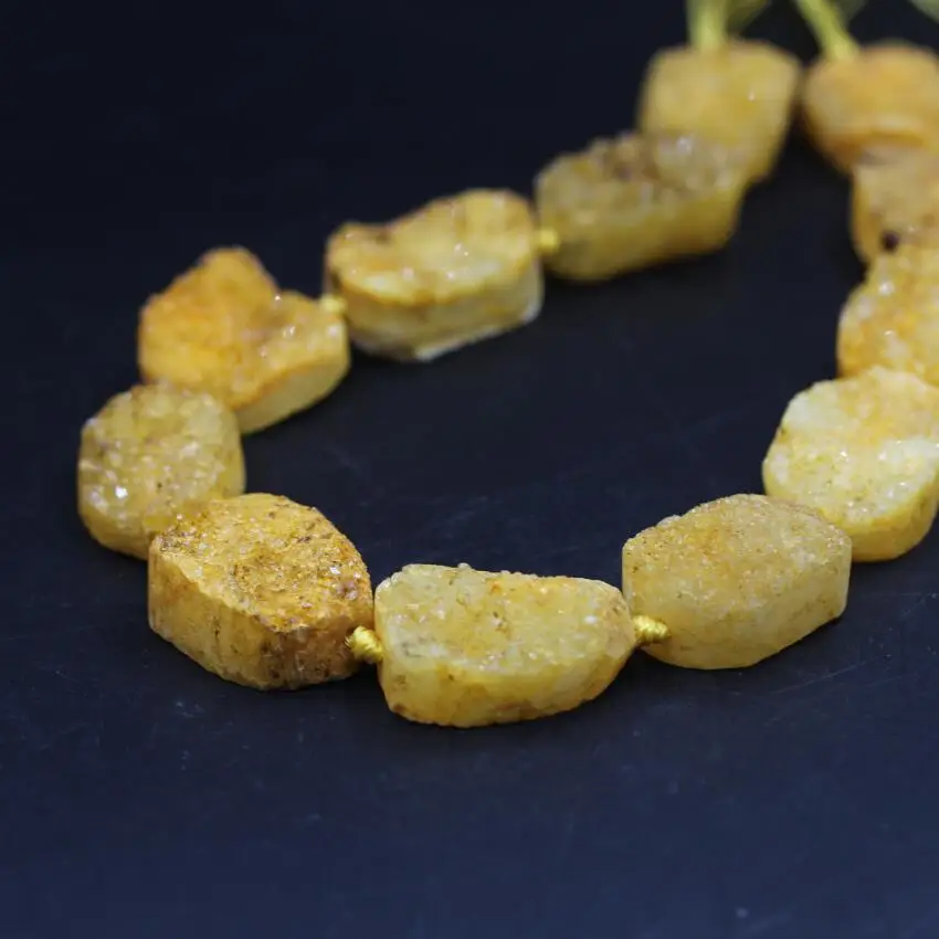12 Sztuk/Strand Naturalne Kwarcowy Geode Drusy Płyty Nugget Koraliki, Żółty Szorstki Agaty Bryła Kryształowa Druzy Kromka Zawieszki Tworzenia Biżuteri