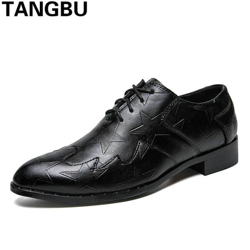 

Italian Light Weight Men Leather Shoes Lace Up Printing Breathable Causal Brogue Shoes Fasion Black Men Business Shoes Size38-44