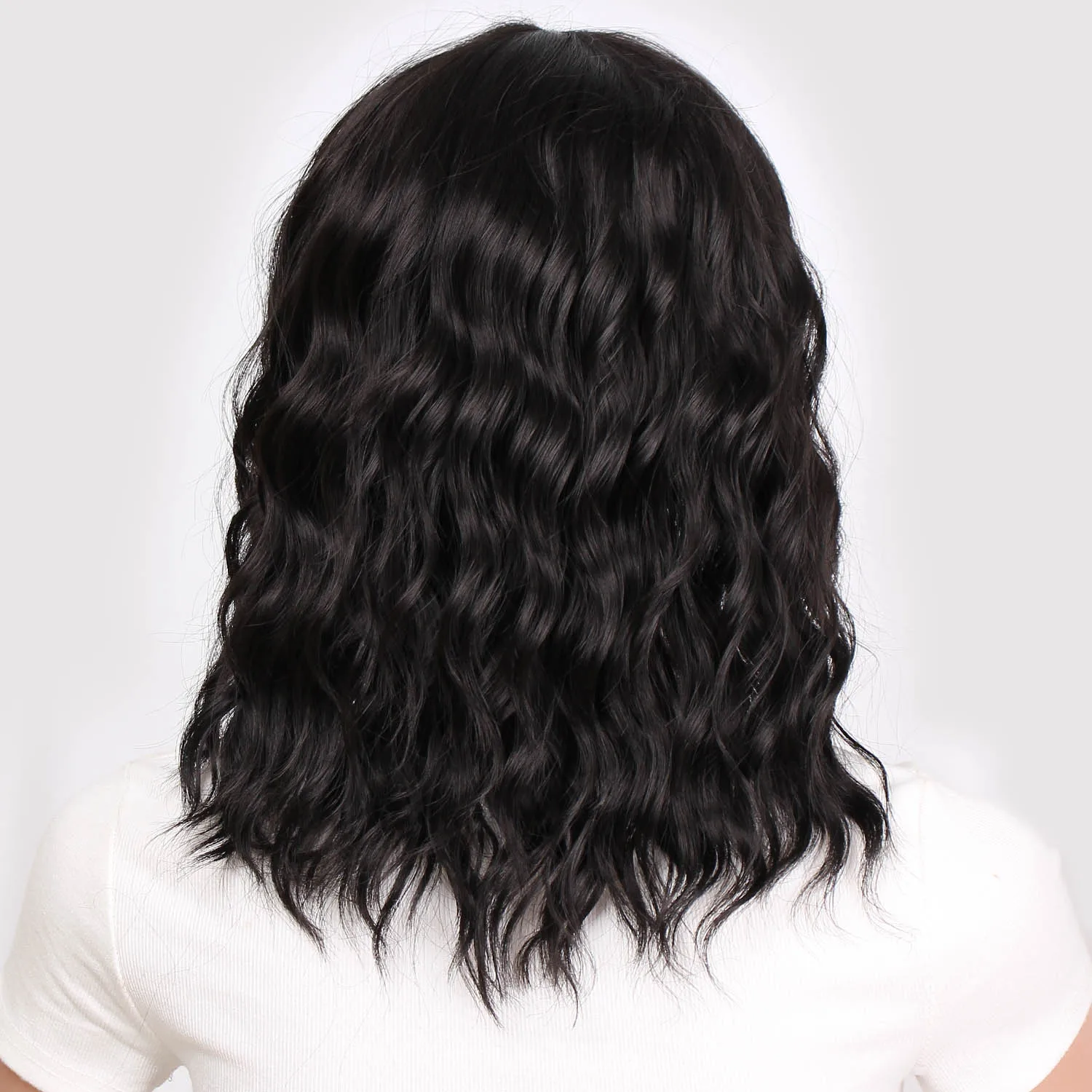 Pelucas sintéticas de corte de belleza AISI de Color negro con flequillo para mujer Peluca de pelo de mujer de onda Natural Cosplay resistente al calor Pelucas sintéticas de corte de belleza AISI de Color negro con flequillo para mujer Peluca de pelo de mujer de onda Natural Cosplay resistente al calor