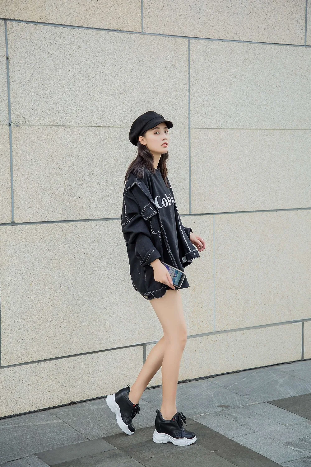 2E0A1094
