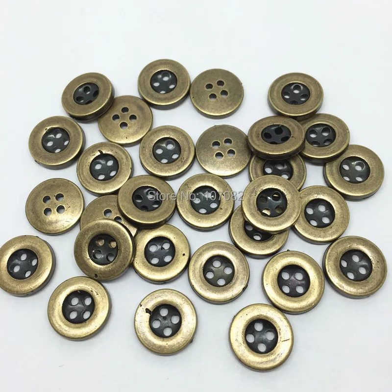 button pins