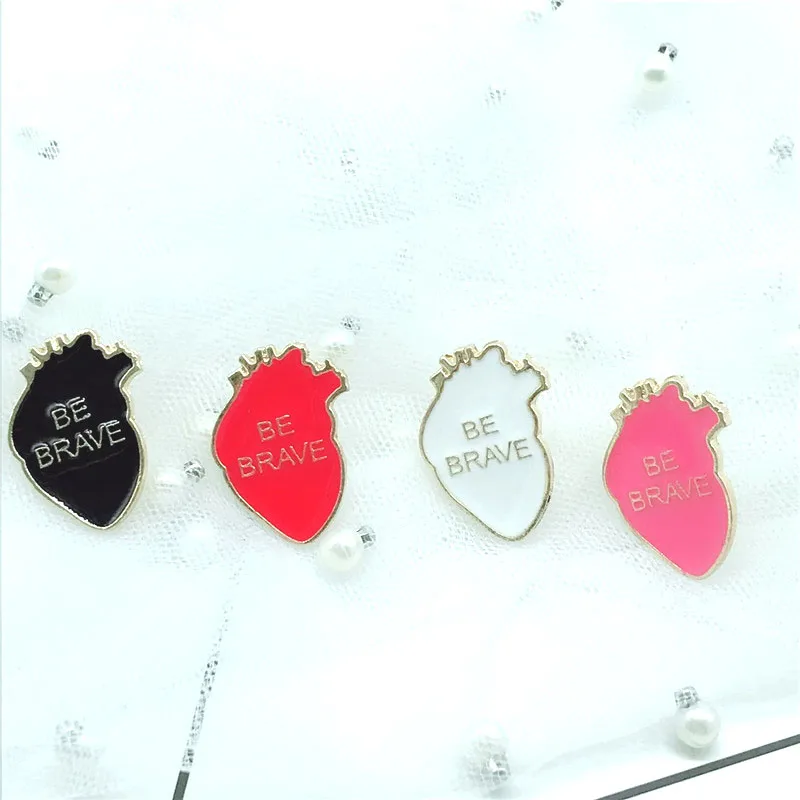 

BE BRAVE Heart Metal Enamel Brooch Creative Fashion 4 Color Strong Heart Badge Pin Refueling Encourage Jewelry Accessories Gift