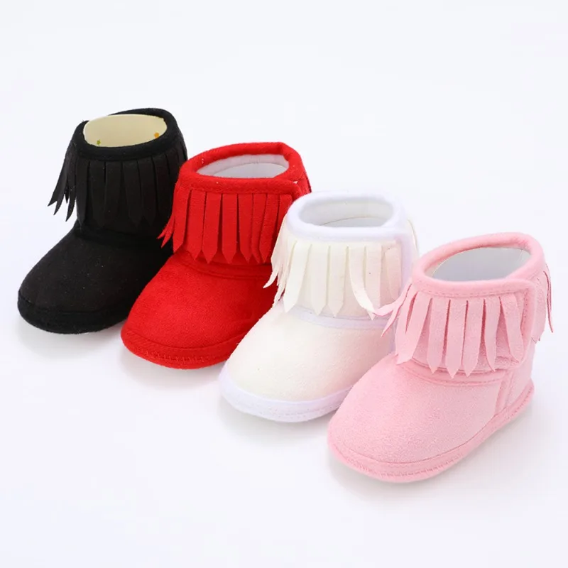 Зимние ботинки с бахромой для новорожденных девочек; однотонные ботинки с бахромой и мягкой подошвой; новые теплые ботинки из хлопка; 0-18 месяцев
