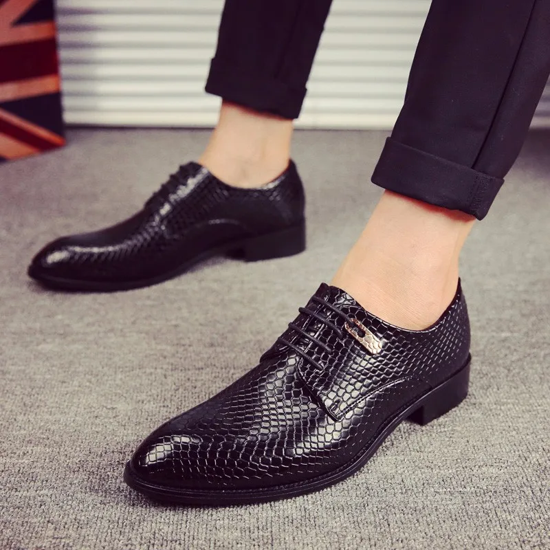 men footwear 2016 studs shoes luxury brand moccasins snake skin ballet flats glossy patent leather brogue oxford shoes for men (18)